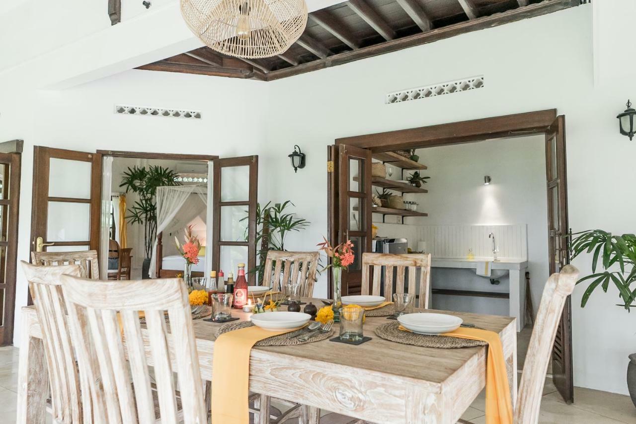 Bondalem Bliss - Luxury Beachfront Villa Tejakula Luaran gambar
