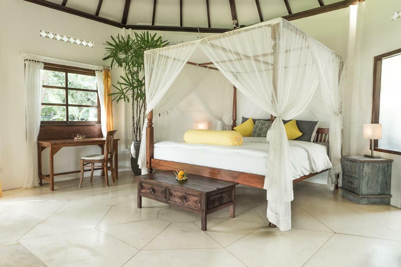 Bondalem Bliss - Luxury Beachfront Villa Tejakula Luaran gambar