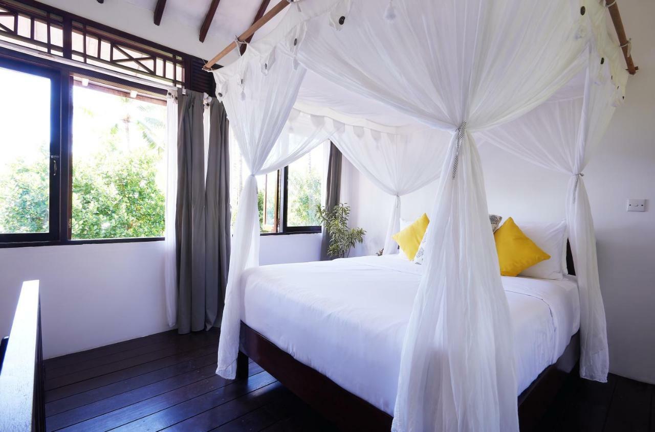 Bondalem Bliss - Luxury Beachfront Villa Tejakula Luaran gambar