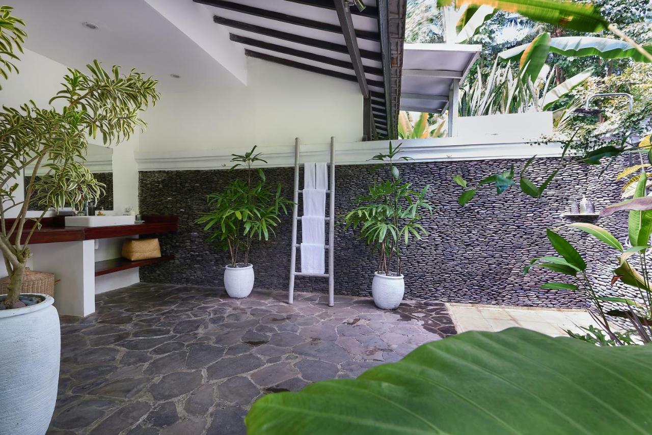 Bondalem Bliss - Luxury Beachfront Villa Tejakula Luaran gambar