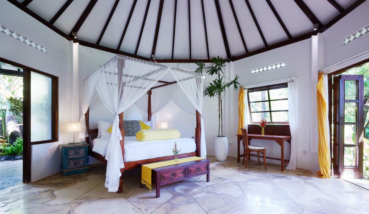 Bondalem Bliss - Luxury Beachfront Villa Tejakula Luaran gambar